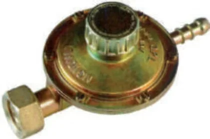 REGOLATORE GAS CON TARATURA REGOLABILE ATTACCO ORIZZONTALE