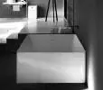 G&M Vasca Freestanding quadra in Polimineral bianco lucido fuori e satinato internamente